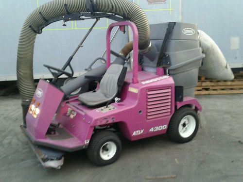 PINK TENNANT ATLV 4300  DIESEL LITTER VACUUM