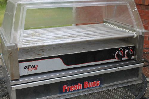 APW Wyott hot dog roller grill