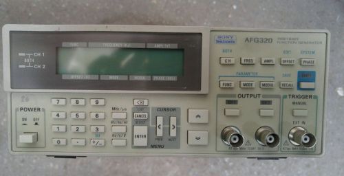 Tektronix AFG320 16MHz 2-channel Arbitrary Waveform Function Generator