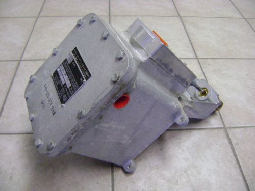 NEW BARBER COLMAN MA-418-000-0-4 ELECTRIC ACTUATOR EXPLOSION PROOF ENCLOSURE 120