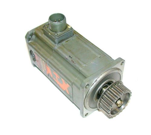 Mitsubishi electric permanent magnet ac servo motor model ha33nc-ts for sale