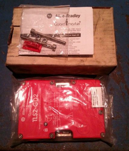 Allen Bradley Guardmaster TLS2-GD2 Safety Interlock Switch &#034;NEW IN PLASTIC&#034;