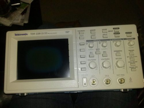 Oscilliscope - Tektronix TDS220, channels 2, digital real time