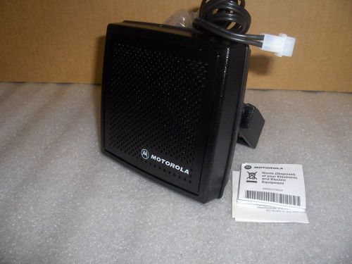 MOTOROLA EXTERNAL SPEAKER FOR XTL &amp; APX 2 WAY RADIOS. BRAND NEW. # HSN4031B