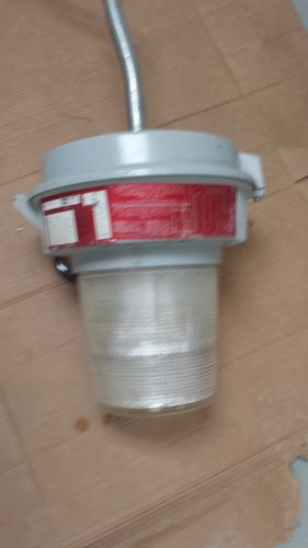 Used  Holophane 175 Watt 240 volt Metal Halide Hazardous Explosion Proof Light