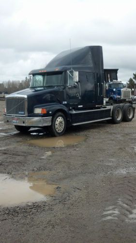 USED 1993 Volvo White GMC tractor, high rise sleeper 271,000 mile