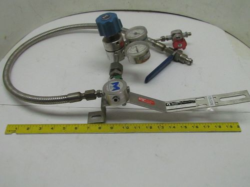 Matheson MMNF-0997-SA Single Station Manifold 1/2% CO2/N2 High Purity Regulator