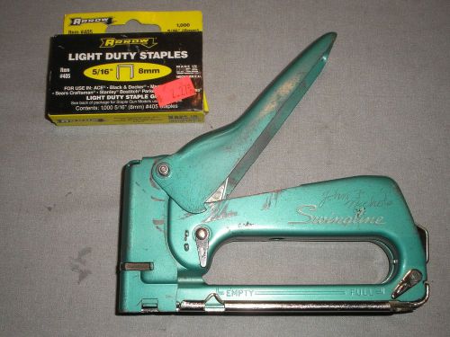 SWINGLINE 101 STAPLER W/1 box of staples