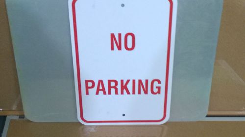 12x18&#034; No Parking Sign