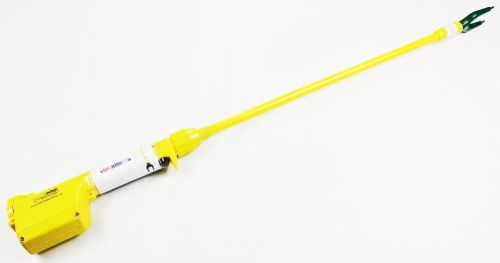 Hot Shot Yellow Handle Cattle Animal Prod NEW 34&#034; Shaft Move livestock Effective