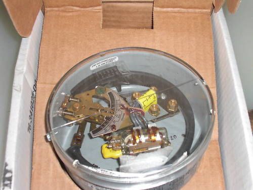 MERCOID DA-21-127-105 PRESSURE CONTROL SWITCH *NEW IN BOX*