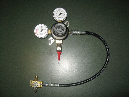 Taprite-Fassco Co2 Regulator c/w Changeover Valve &amp; High Pressure Tubing