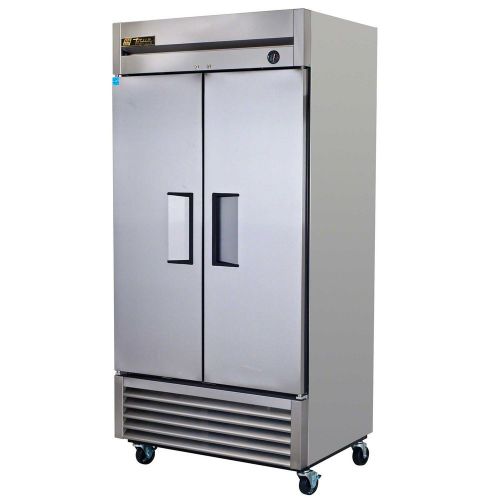 TRUE 2-DOOR REACH-IN FREEZER (T-35F) NEW!