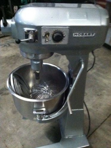 HOBART FLOOR MODEL - A200F 20 QT MIXER w Timer, SS Bowl, Flat Beater, Whip, 115v