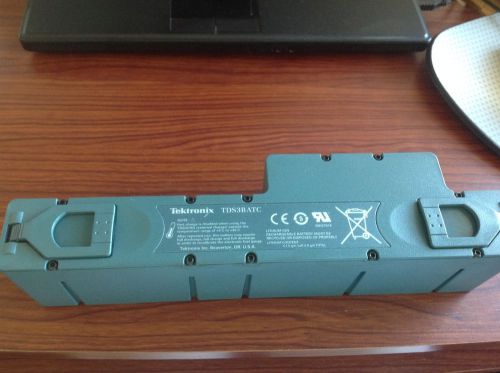 Tektronix TDS3BATC Lithium Ion Rechargeable Battery