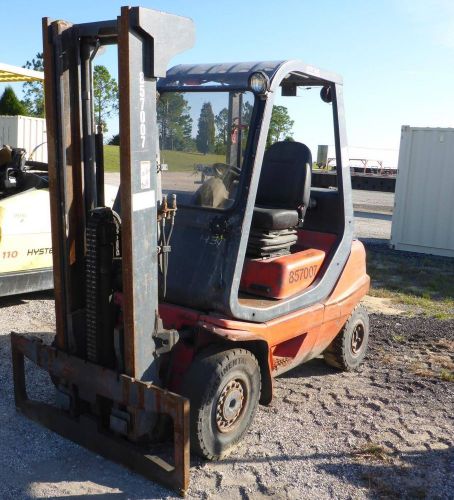 6000lb capacity Linde forklift, lpgas, pneumatic tire forklift!