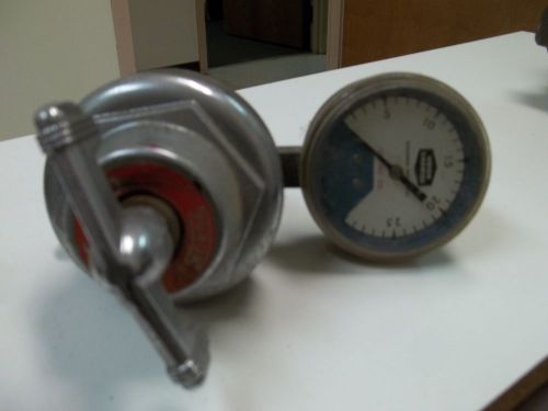 PUROX CGA-510 OXYGEN REGULATOR WITH 1 GAUGE