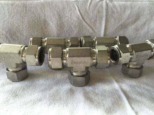 (5) Swagelok SS-1210-3 Tube Fittings Union Tee 3/4 in. Tube