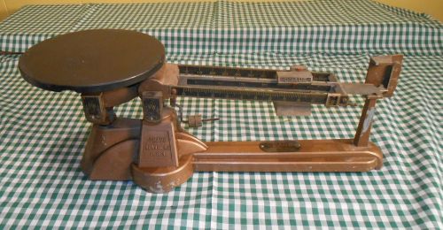 VINTAGE 1950-60S OHAUS TRIPLE BEAM  BALANCE 2610 GRAM  SCALE NICE!