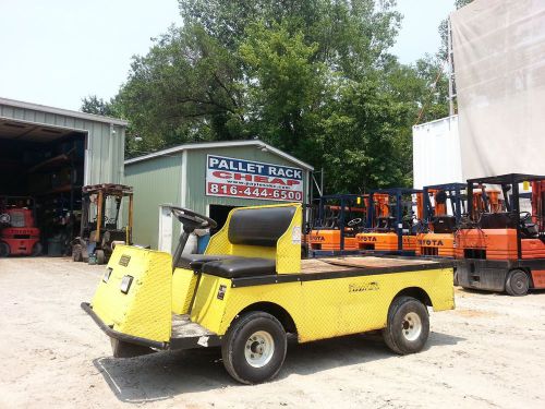 cart cushman buggie loader good tires industrial airport mobile car