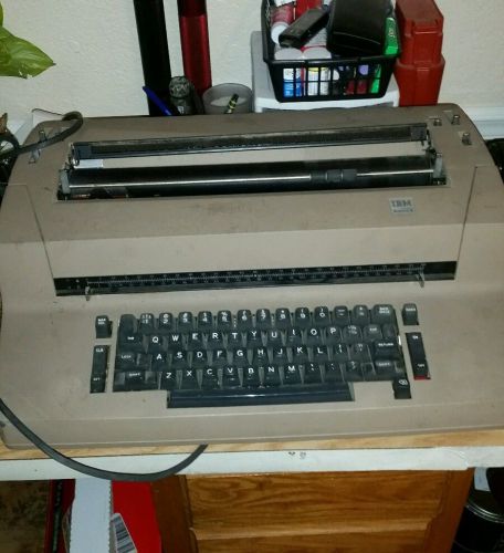IBM typewriter 2
