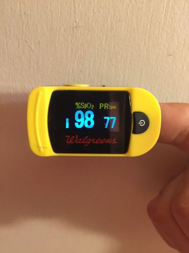 Finger Pulse Oximeter Oxywatch Model C20 ChoiceMMed / Walgreens