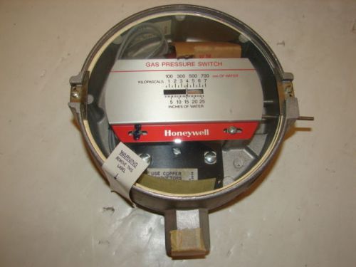 HONEYWELL C437DEGH GAS PRESSURE SWITCH ***NNB***