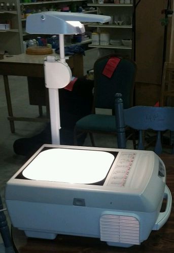 Used Apollo Concept 2200 Portable Overhead Projector ENX/FXL Bulbl