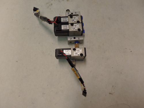 Lot of 3 SMC Solenoid Valves: (2) VK334W-5GS (1) VK334W-5GS-01 (H5)