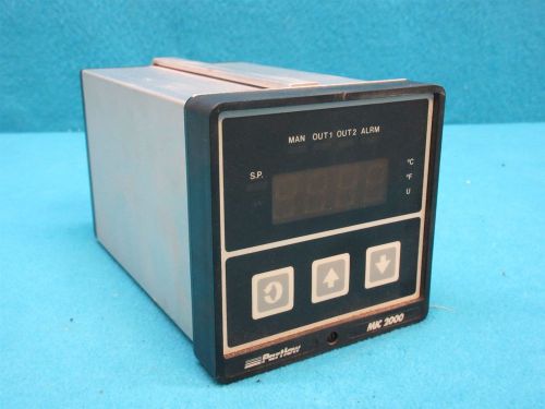 Partlow MIC 2000 Process/Temperature Controller Equipment Model 2310101