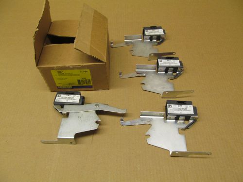 4 NEW SQUARE D EIK1 ELECTRICAL INTERLOCK KIT 1 N.O. 1 N.C. SERIES F05 LOT OF 4