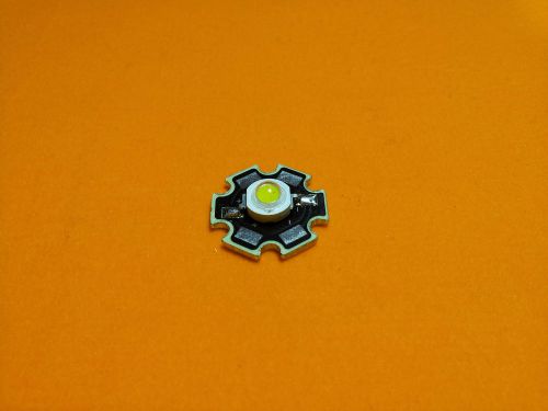 10PCS 3W White LED 180lm w/ Alu. 20mm Star Base