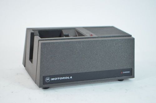 Motorola nln8856 14-hour single unit battery charger for sale