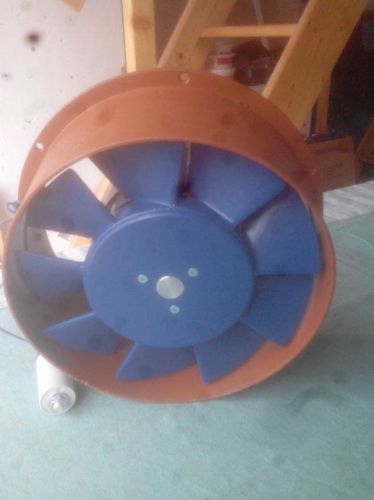 Industrial wall exhaust fan ventilator 1,200 m3/h - 150w - 10&#034; fan - 220 volts for sale