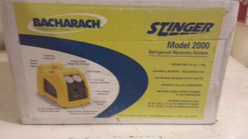 BACHARACH STINGER, MODEL 2000, REFRIGERANT RECOVERY UNIT