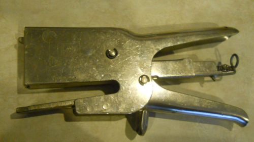 HEAVY DUTY STAPLE GUN RAPID 31 ISABERGS VERKSTADS Sweden