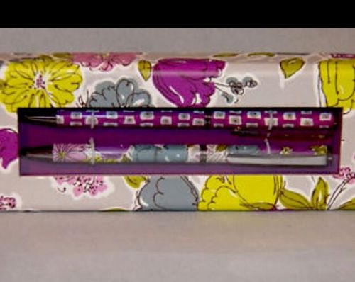 VERA BRADLEY  &#034;watercolor&#034; Pattern PEN AND PENCIL SET - NIB