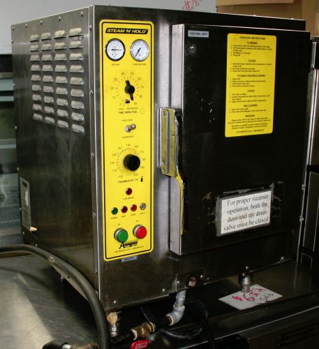 Accutemp Steam &#039;n Hold Steamer Oven Model 208D6-300