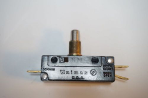 HOBART VULCAN STEAMER OEM PART DOOR SWITCH#  ­­­00-842049 RETAIL PRICE $32.80