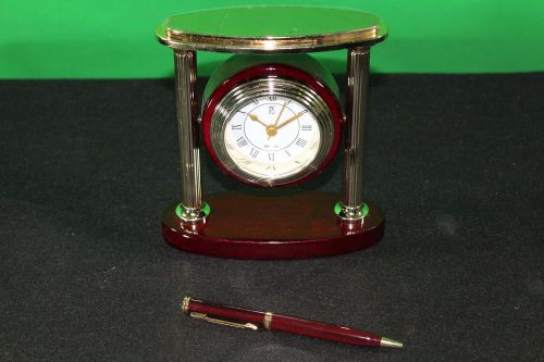 PEN AND CLOCK DESK SET-
							
							show original title