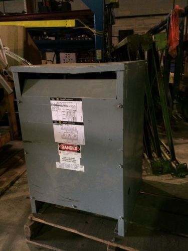 SQUARE D 30 KVA THREE PHASE TRANSFORMER. HV 480. LV 240v