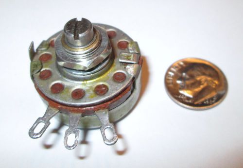 500K OHM  2 WATT POTENTIOMETER SHORT SHAFT ALLEN-BRADLEY TYPE J  1 PCS.  NOS