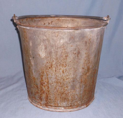 Vintage Heavy Steel Feed Slop Bucket Pail Farm Cow Pig Horse Water Garden