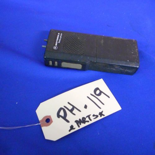 MOTOROLA GP300 Two Way RADIOS UHF P94YPC20C2AA - Radio ONLY - For Parts/Repair