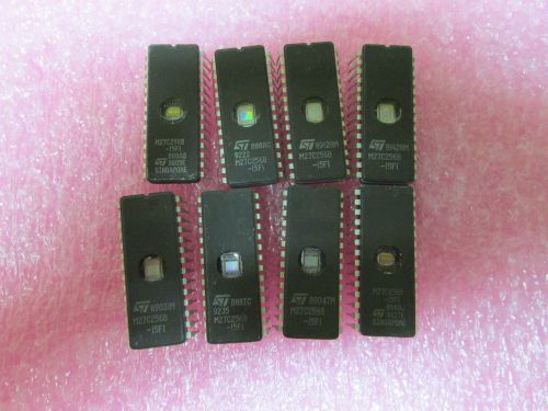 8 PSC  (32K x 8)   27C256   EPROM   M27C256B-20FI   CERAMIC   IC    28 PIN  DIP