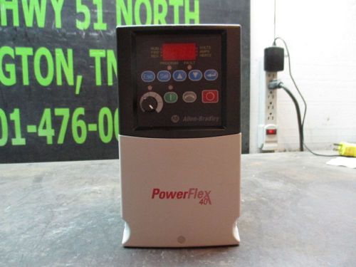 ALLEN BRADLEY POWER FLEX 40 1HP DRIVE CAT#22B-D2P3N104 SER.A USED