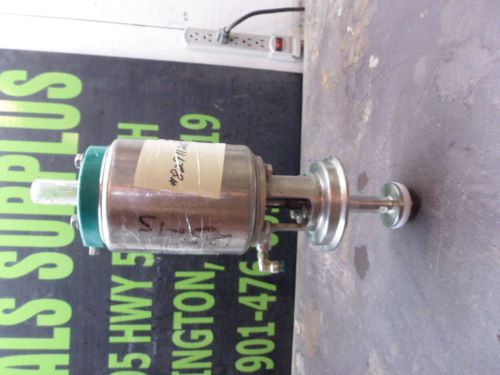 TRI-CLOVER SANITARY VALVE #8291126 USED