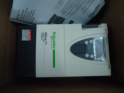 1PCS NEW Schneider Inverter ATV71HU22N4Z 2.2KW in box