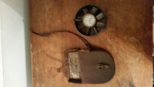 ANTIQUE DAVIS INSTRUMENT CO. WIND VELOCITY METER