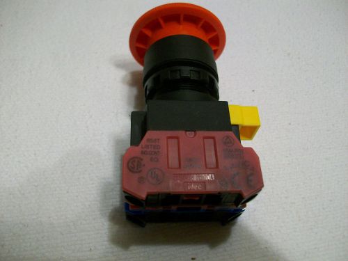 Idec HW1B-V4F11-R Mushroom Red Push-Lock Turn-Reset Oiltight Pushbutton Switch